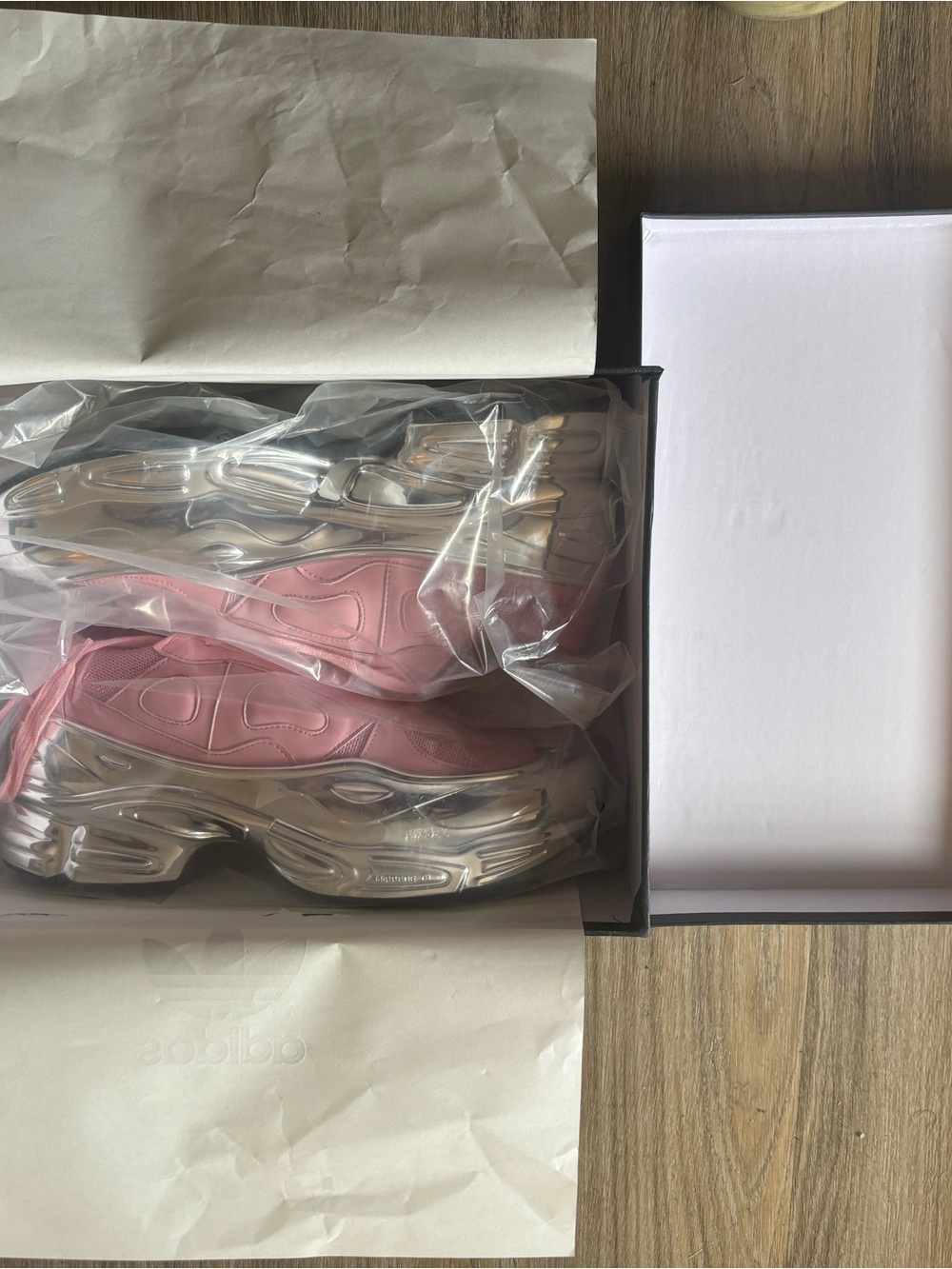 Dessiner collab sneackers silver metalic new - Picture 3 of 10